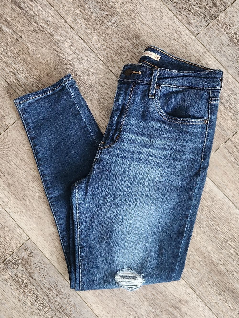Classic High-Rise Women’s Distressed Skinny Ankle Jeans 721